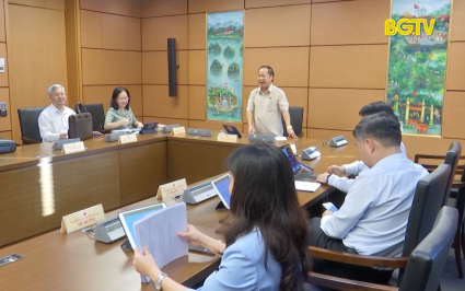 Quốc hội thảo luận ở tổ về dự &aacute;n Luật Thủ đ&ocirc; (sửa đổi)