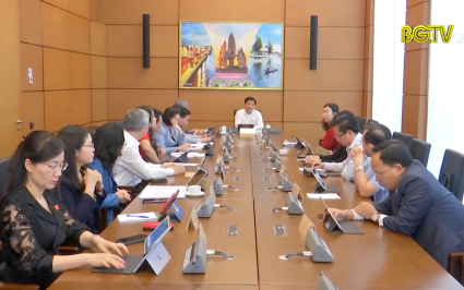 Quốc hội thảo luận tại tổ về c&aacute;c dự &aacute;n luật