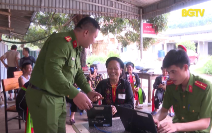 Quyết t&acirc;m ho&agrave;n th&agrave;nh k&iacute;ch hoạt định danh điện tử