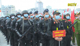 Ra qu&acirc;n cao điểm tấn c&ocirc;ng, trấn &aacute;p tội phạm đảm bảo an ninh trật tự