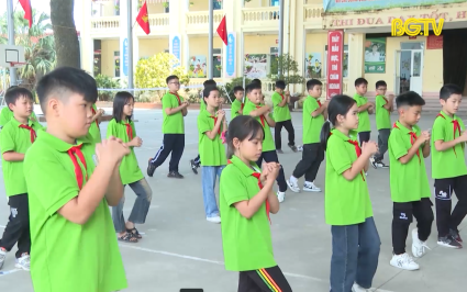 R&egrave;n luyện thể chất n&acirc;ng cao sức khỏe học đường