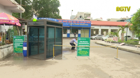 S&agrave;ng lọc, ph&acirc;n luồng, tr&aacute;nh l&acirc;y nhiễm ch&eacute;o Covid-19