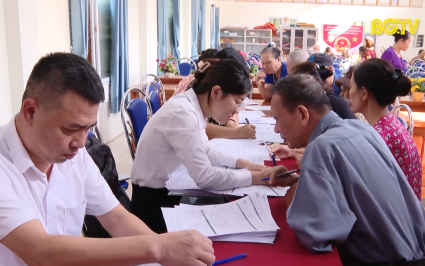 Sẽ đồng loạt thực hiện chi trả lương hưu qua t&agrave;i khoản 
