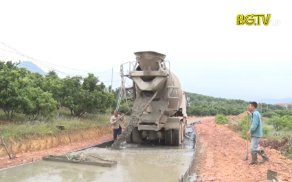 Sơn Động: Lan tỏa phong tr&agrave;o hiến đất l&agrave;m đường giao th&ocirc;ng