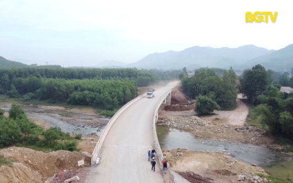 Sơn Động: Ph&aacute;t triển hạ tầng giao th&ocirc;ng tạo đột ph&aacute; trong ph&aacute;t triển KT-XH