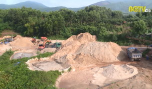 Sơn Động tăng cường quản l&yacute; hoạt động khai th&aacute;c c&aacute;t, sỏi l&ograve;ng s&ocirc;ng