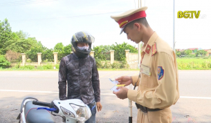 Tai nạn giao th&ocirc;ng tr&ecirc;n địa b&agrave;n tỉnh giảm cả 3 ti&ecirc;u ch&iacute;