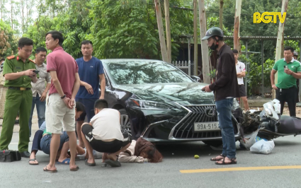 Tai nạn giao th&ocirc;ng tr&ecirc;n đường 293 khiến 2 người bị thương