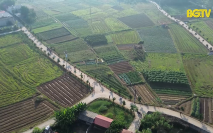 T&acirc;n Y&ecirc;n nh&acirc;n l&ecirc;n những miền qu&ecirc; đ&aacute;ng sống