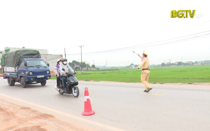 T&acirc;n Y&ecirc;n: Tăng cường xử l&yacute; vi phạm trật tự an to&agrave;n giao th&ocirc;ng