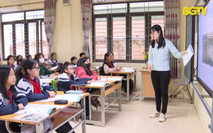 Tăng cường củng cố kiến thức cho học sinh lớp 9 