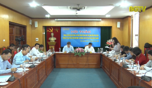 Tăng cường đấu tranh phản b&aacute;c quan điểm sai tr&aacute;i tr&ecirc;n internet, mạng x&atilde; hội