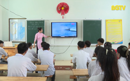 Tăng cường gi&aacute;o dục l&yacute; tưởng cho thế hệ trẻ