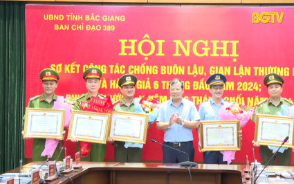 Tăng cường phối hợp đấu tranh chống bu&ocirc;n lậu, gian lận thương mại v&agrave; h&agrave;ng giả 