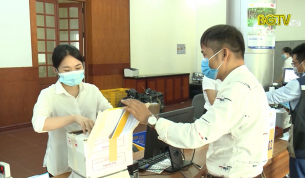 Tăng cường quản l&yacute;, kiểm tra h&agrave;ng gửi qua Bưu điện 