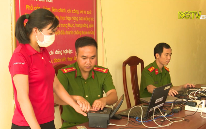Tăng tốc để về đ&iacute;ch chiến dịch cấp thẻ CCCD