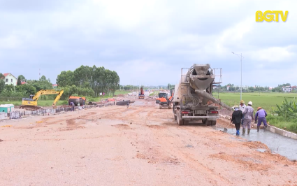 Tăng tốc thi c&ocirc;ng tr&ecirc;n c&ocirc;ng tr&igrave;nh trọng điểm 