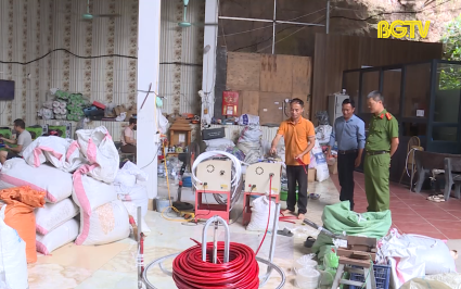 Tạo việc l&agrave;m cho người t&aacute;i h&ograve;a nhập cộng đồng