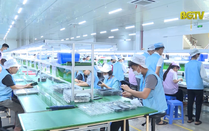 Tạp ch&iacute; kinh tế: Thu h&uacute;t đầu tư trong c&aacute;c khu cụm c&ocirc;ng nghiệp
