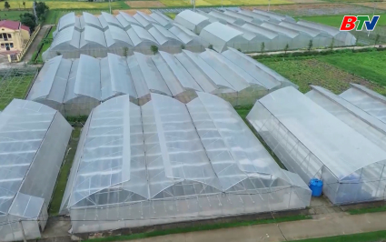 Tạp ch&iacute; N&ocirc;ng nghiệp v&agrave; M&ocirc;i trường: N&ocirc;ng nghiệp nỗ lực vượt kh&oacute; - 1 năm nh&igrave;n lại