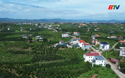 Tạp ch&iacute; N&ocirc;ng nghiệp v&agrave; M&ocirc;i trường Ph&aacute;t triển sản xuất n&ocirc;ng nghiệp - Giảm ngh&egrave;o bền vững