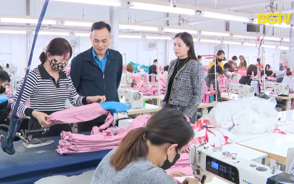 TH C&ocirc;ng đo&agrave;n: Thi đua ho&agrave;n th&agrave;nh chỉ ti&ecirc;u