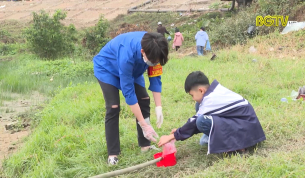 Thả c&aacute; kh&ocirc;ng thả r&aacute;c - Th&ocirc;ng điệp &yacute; nghĩa ng&agrave;y Tết &ocirc;ng C&ocirc;ng &ocirc;ng T&aacute;o