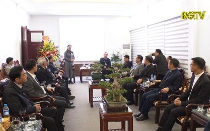 Thăm, ch&uacute;c mừng nh&acirc;n dịp lễ Gi&aacute;ng sinh