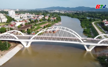 Th&agrave;nh tựu ch&iacute;nh trị, kinh tế, quốc ph&ograve;ng - an ninh v&agrave; đối ngoại 