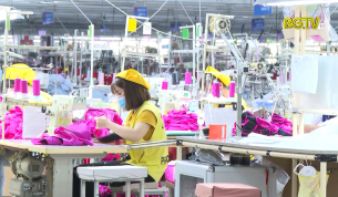 Th&aacute;o gỡ bất cập, th&uacute;c đẩy sản xuất