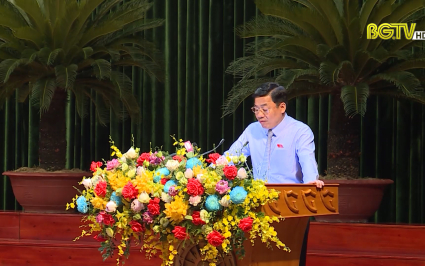Th&aacute;o gỡ mọi r&agrave;o cản, vướng mắc, tận dụng tối đa mọi cơ hội để ph&aacute;t triển