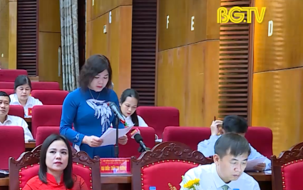 Thảo luận c&aacute;c giải ph&aacute;p ph&aacute;t triển kinh tế x&atilde; hội