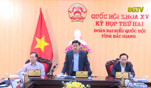 Thảo luận tổ về ch&iacute;nh s&aacute;ch, chế độ bảo hiểm x&atilde; hội, bảo hiểm y tế
