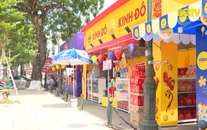 Thị trường b&aacute;nh trung thu phong ph&uacute;, đa dạng