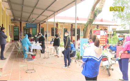 Thiếu k&iacute;t test x&eacute;t nghiệm Covid-19