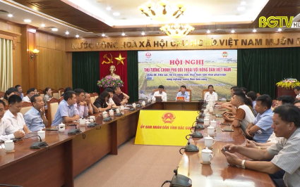 Thủ tướng Ch&iacute;nh phủ đối thoại với n&ocirc;ng d&acirc;n Việt Nam