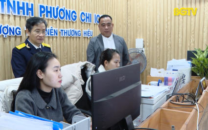 Thuế với cuộc sống: Tăng cường quản l&yacute; rủi ro về h&oacute;a đơn điện tử