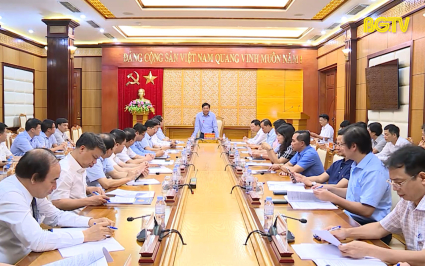 Thường trực Tỉnh uỷ gặp mặt, l&agrave;m việc với c&aacute;c nh&agrave; khoa học ng&agrave;nh Y