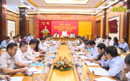 Bắc Giang: Thường trực Tỉnh uỷ giao ban với B&iacute; thư, Chủ tịch UBND c&aacute;c huyện, th&agrave;nh phố