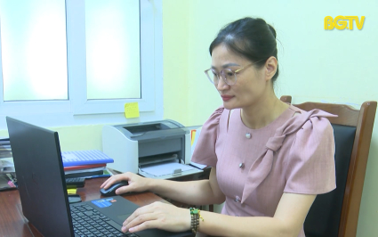 T&iacute;ch cực hưởng ứng thi trực tuyến về nghề luật sư 