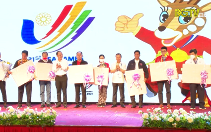 Tiệc chi&ecirc;u đ&atilde;i HLV, VĐV m&ocirc;n cầu l&ocirc;ng SEA Games 31