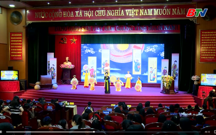Tiếng h&aacute;t quan họ măng non, s&acirc;n chơi tiếp sức cho thế hệ trẻ  
