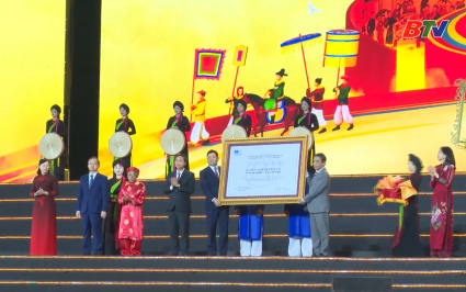 Tỉnh Bắc Ninh đ&oacute;n nhận bằng của Unesco v&agrave; khai mạc Festival &ldquo;Về miền di sản Bắc Ninh - 2026&rdquo; 