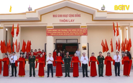 T&igrave;nh qu&acirc;n d&acirc;n từ c&ocirc;ng tr&igrave;nh nh&agrave; sinh hoạt cộng đồng 