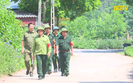 Tổ Tự quản về ANTT giữ g&igrave;n b&igrave;nh y&ecirc;n th&ocirc;n x&oacute;m