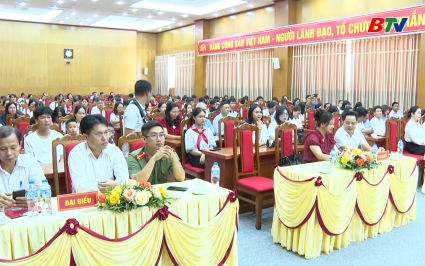 Tổng kết cuộc thi Đại sứ Văn h&oacute;a đọc 