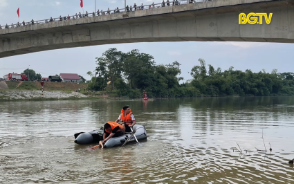 TP. Bắc Giang: B&eacute; trai tử vong tr&ecirc;n s&ocirc;ng Thương