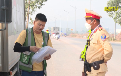 TP Bắc Giang: Tăng cường đảm bảo giao th&ocirc;ng dịp cuối năm