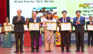 Trao giải thưởng KH&CN lần thứ 2 cho 24 c&ocirc;ng tr&igrave;nh, cụm c&ocirc;ng tr&igrave;nh