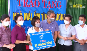 Trao nh&agrave; m&aacute;i ấm t&igrave;nh thương cho phụ nữ ngh&egrave;o